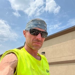 Meet your Posher, Justin